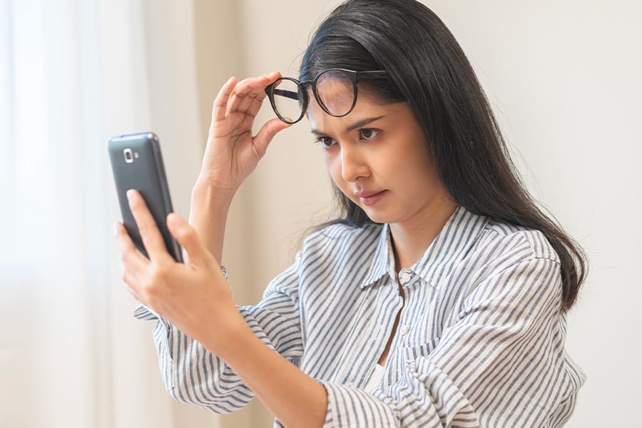 operation lasik ratee dr camille rambaud ophtalmologiste specialiste chirurgie refractive cataracte paris